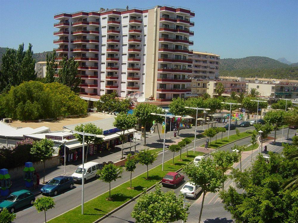 Apartamentos Sol Y Vera Magaluf  Bagian luar foto