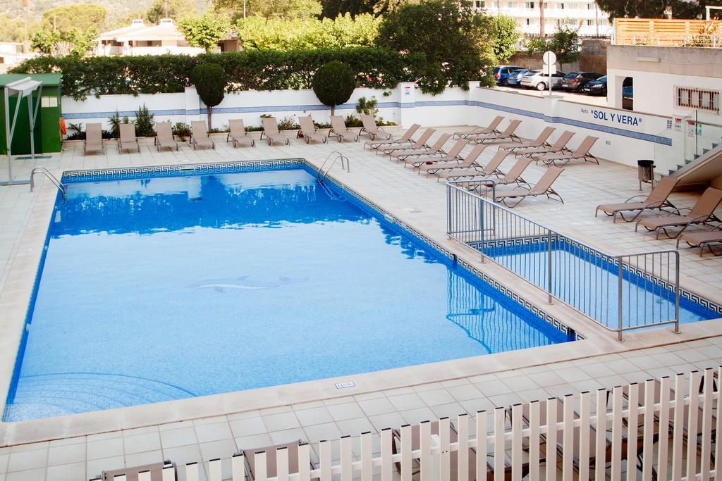 Apartamentos Sol Y Vera Magaluf  Bagian luar foto