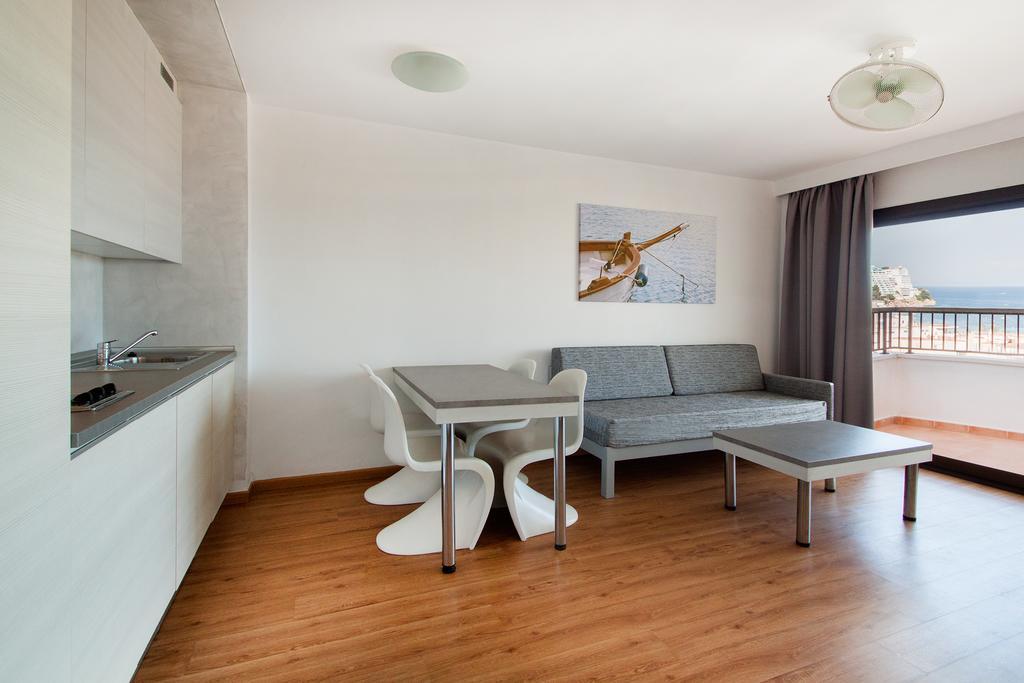 Apartamentos Sol Y Vera Magaluf  Bagian luar foto